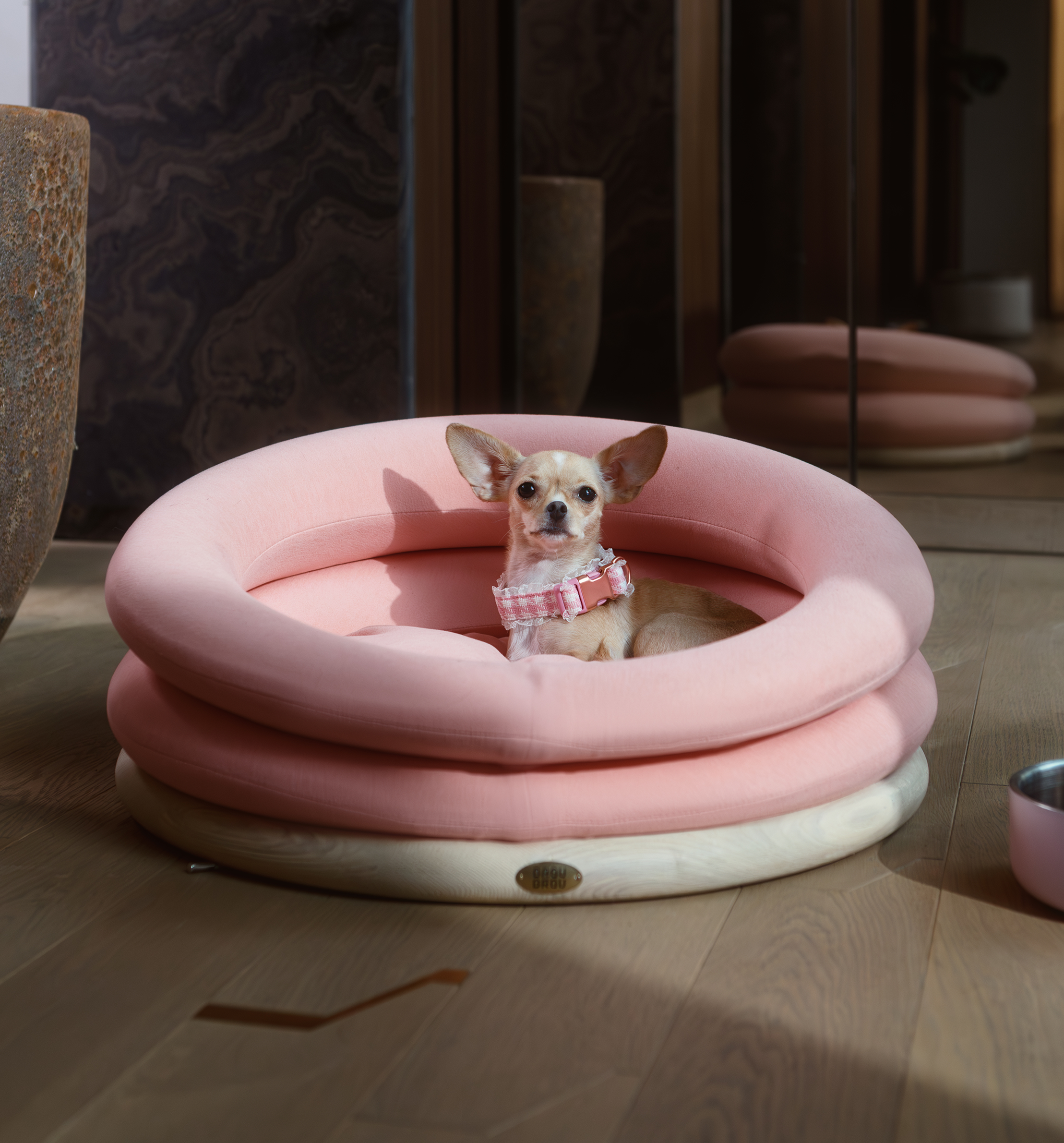 Canapea Premium Round Pink Pet Nest- BRAUBRAU pentru Animale de Companie (Câini și Pisici) 