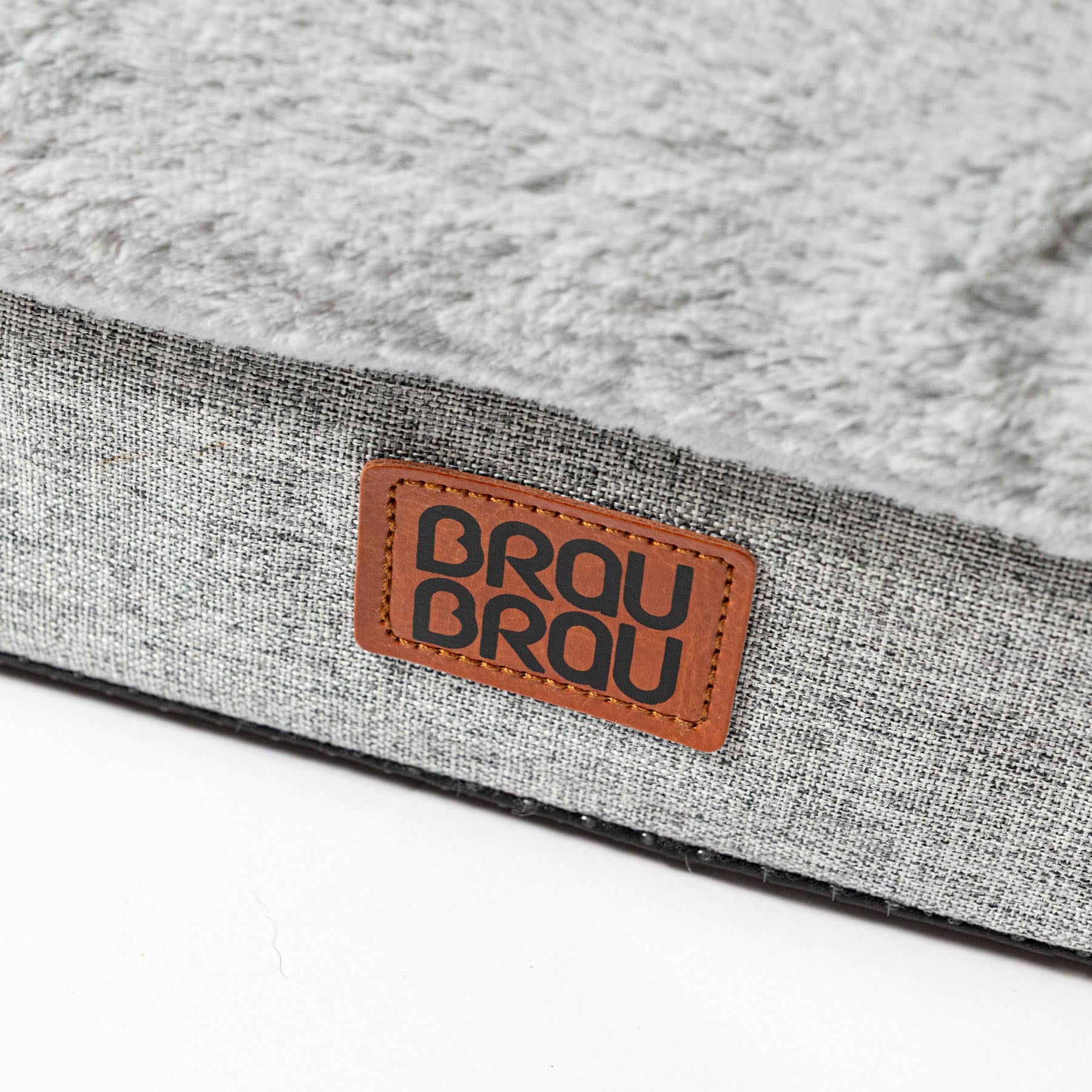 Graues Bett - Orthopädische Seide BRAUBRAU für Haustiere (Hunde und Katzen)