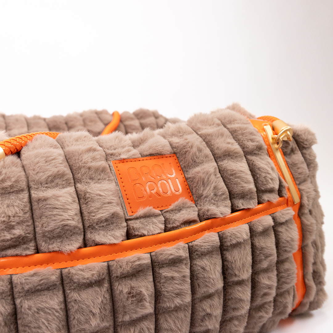 Graues Bett - Orthopädische Seide BRAUBRAU für Haustiere (Hunde und Katzen)